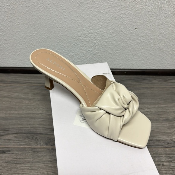 ALFANI Womens Ivory Knotted Strap Cushioned Niah Square Toe Kitten Heel - Picture 5 of 6